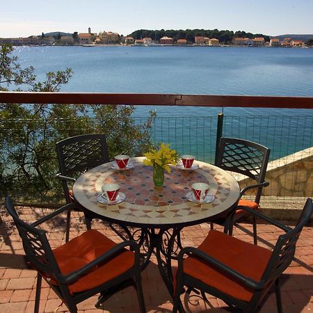 Pansion Zlatna Ribica Otel Brodarica  Dış mekan fotoğraf
