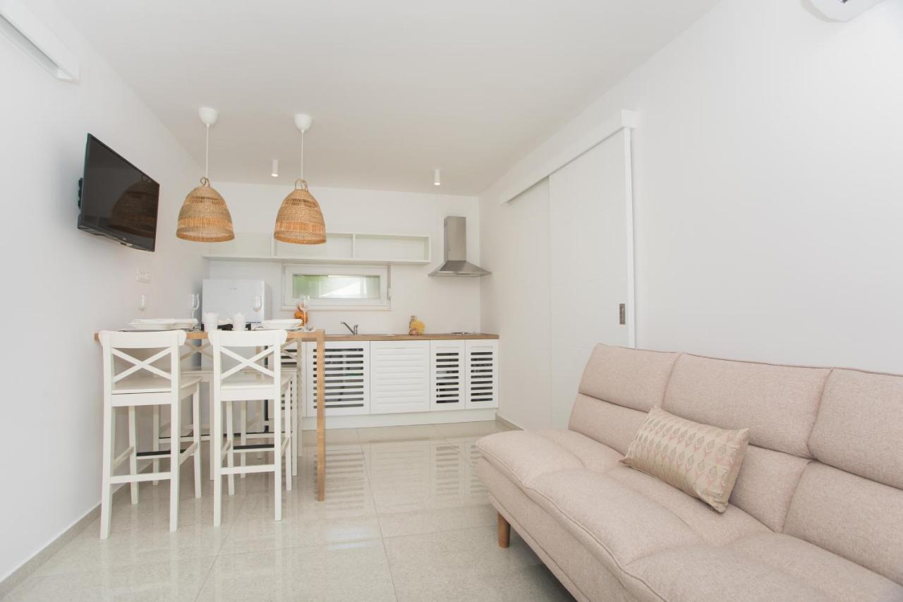 Pansion Zlatna Ribica Otel Brodarica  Dış mekan fotoğraf