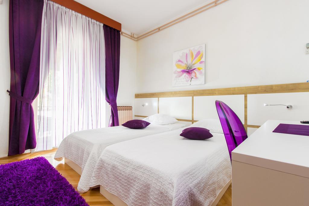 Pansion Zlatna Ribica Otel Brodarica  Dış mekan fotoğraf